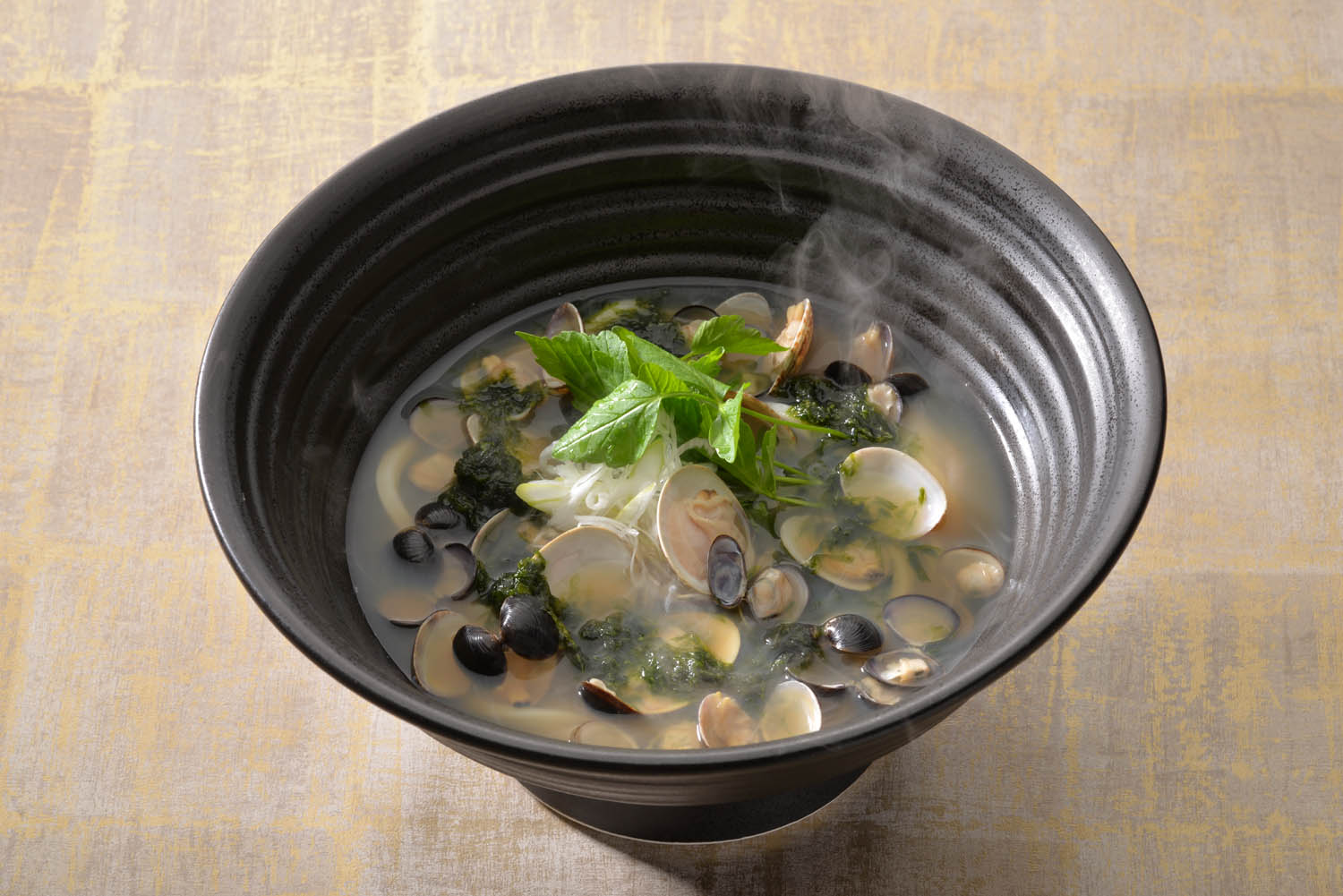 麺匠の心つくし つるとんたん宗右衛門町店 - Restaurant Guide