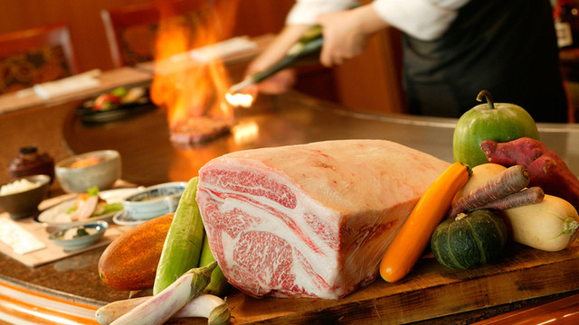 近江牛鉄板焼 伊ぶき / ホテルニューオウミ - Restaurant Guide