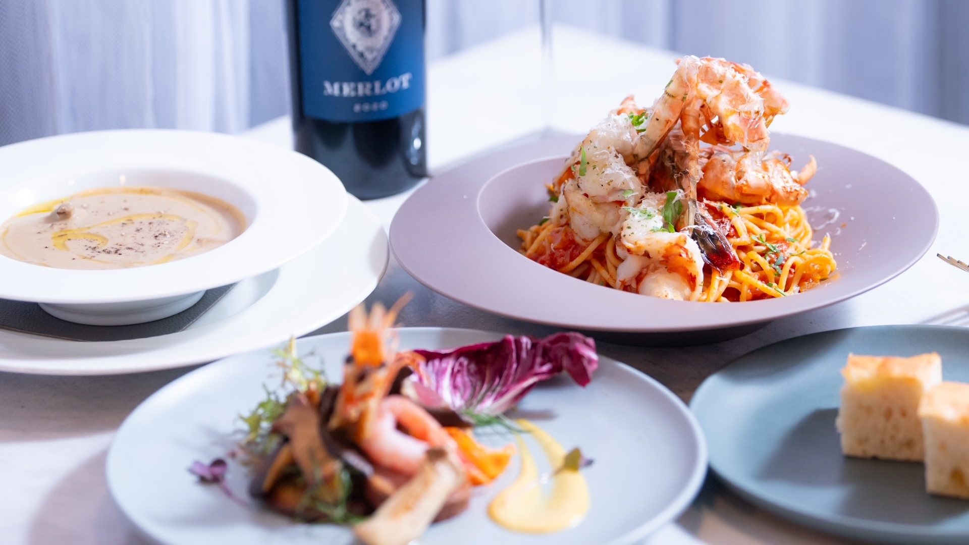 ビストロアベニューの施設画像1