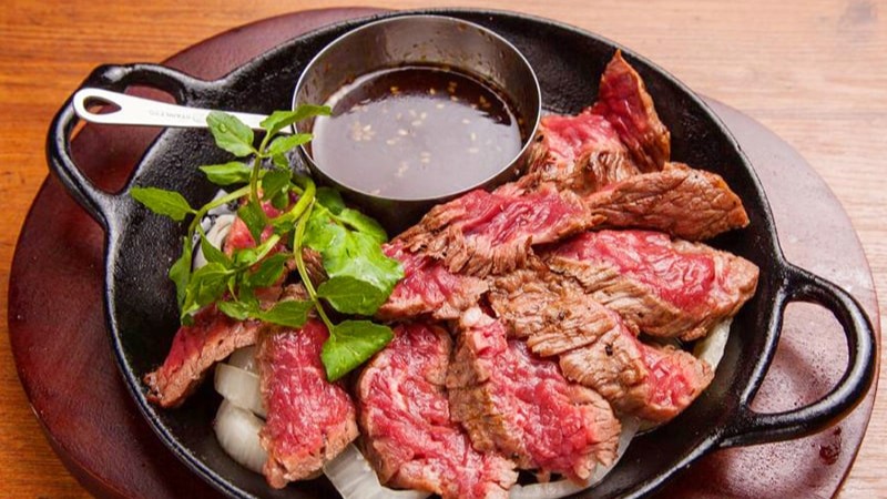 MEAT&WINE ワインホールグラマー 上野の施設画像1