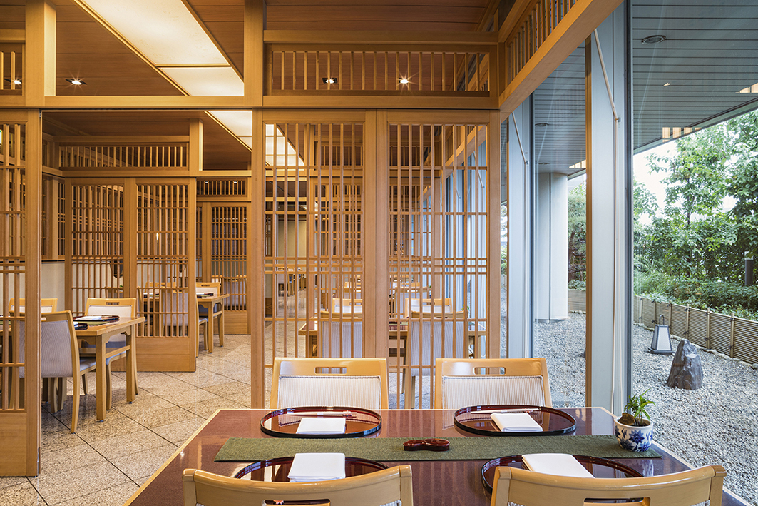 日本料理「花暦」 / スイスホテル南海大阪 - Restaurant Guide