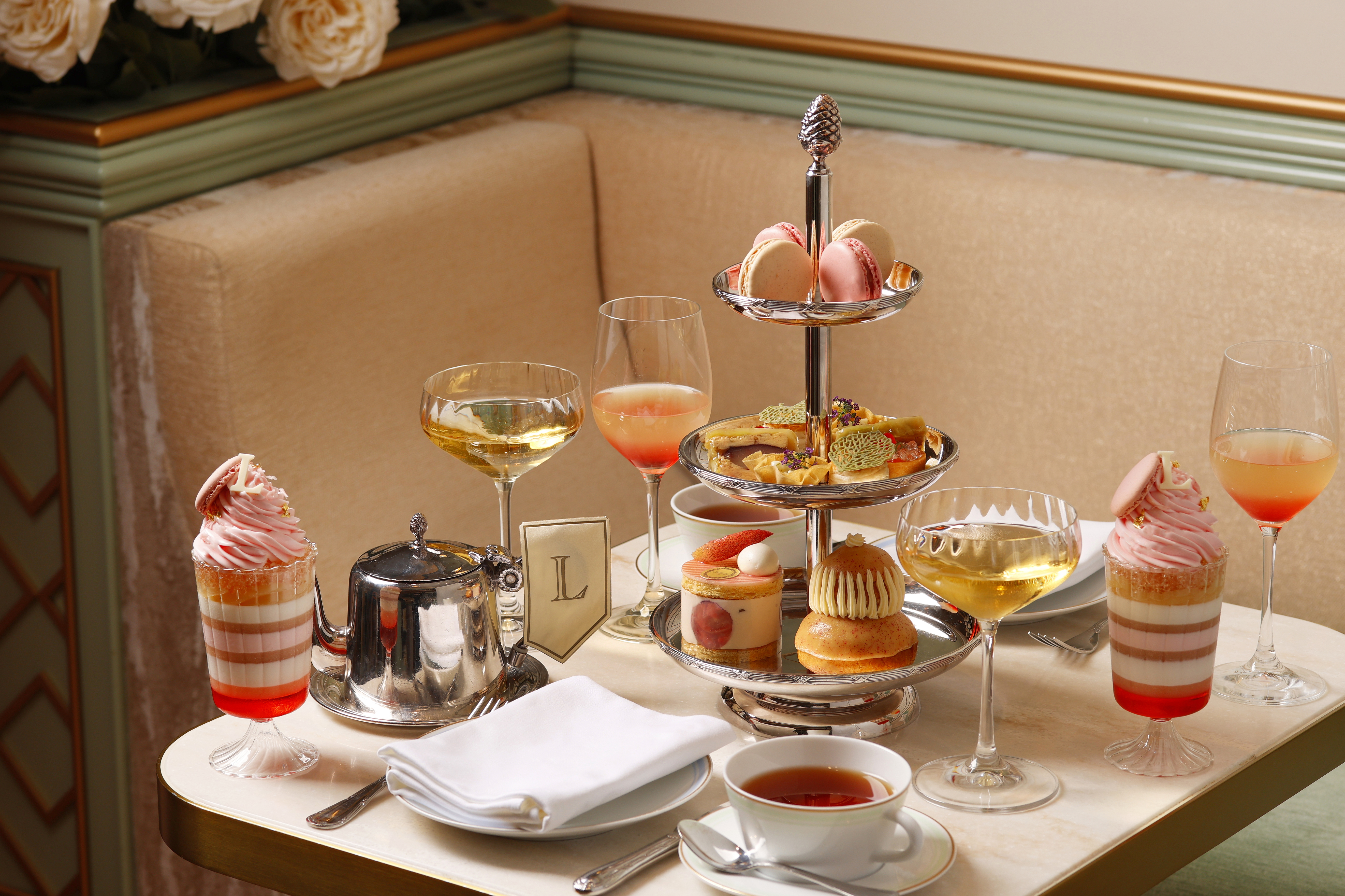 LADUREE 日比谷店（ラデュレ日比谷店） - Restaurant Guide - TableCheck