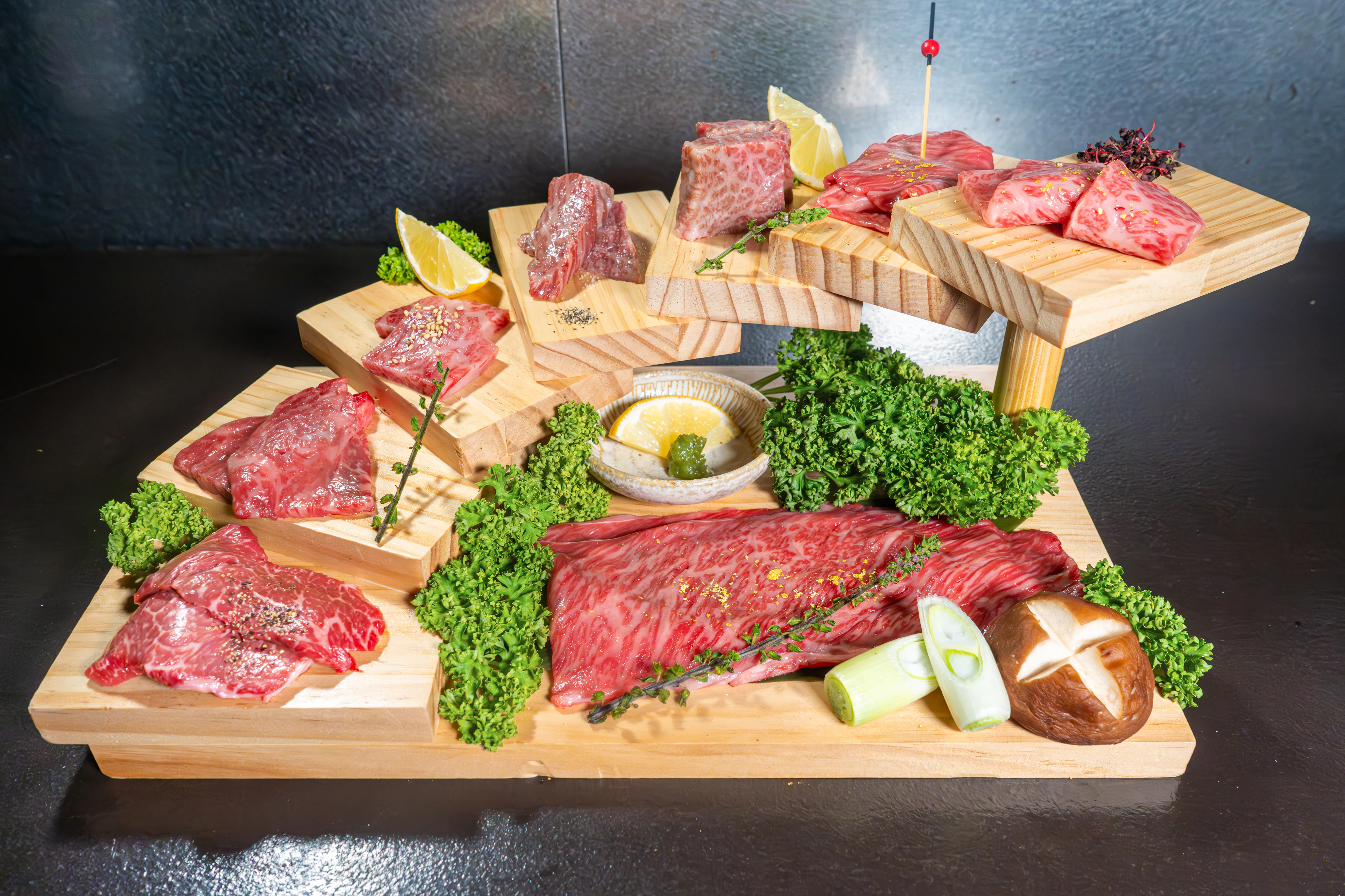 Wagyu Japanese BBQ Yakiniku (Halal) & Hamburger Ramen Tsukiji Ginza Restaurant Zenの施設画像1