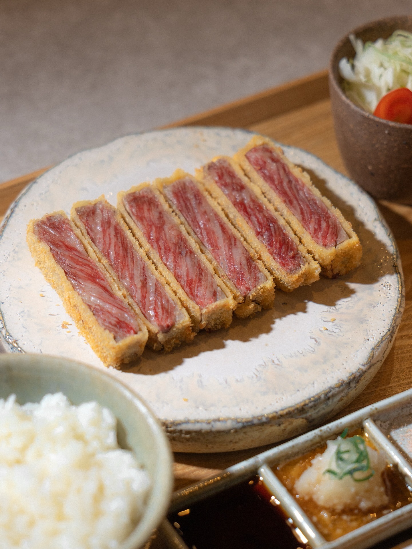 Gyukatsu Yosakura Nagahoribashi - Restaurant Guide - TableCheck