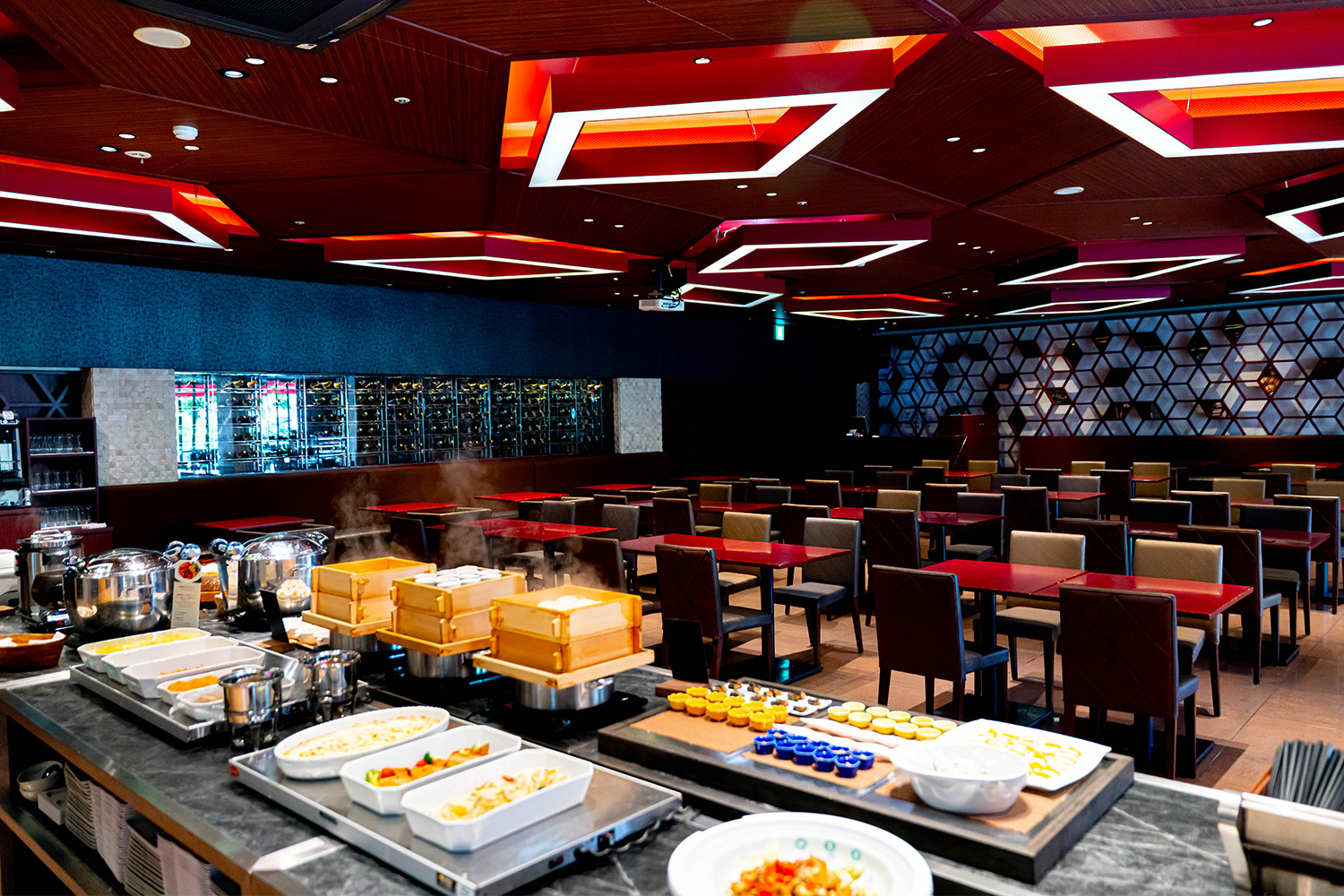 ビュッフェダイニング THE ONE / ホテルフラッグス佐世保九十九島の施設画像1