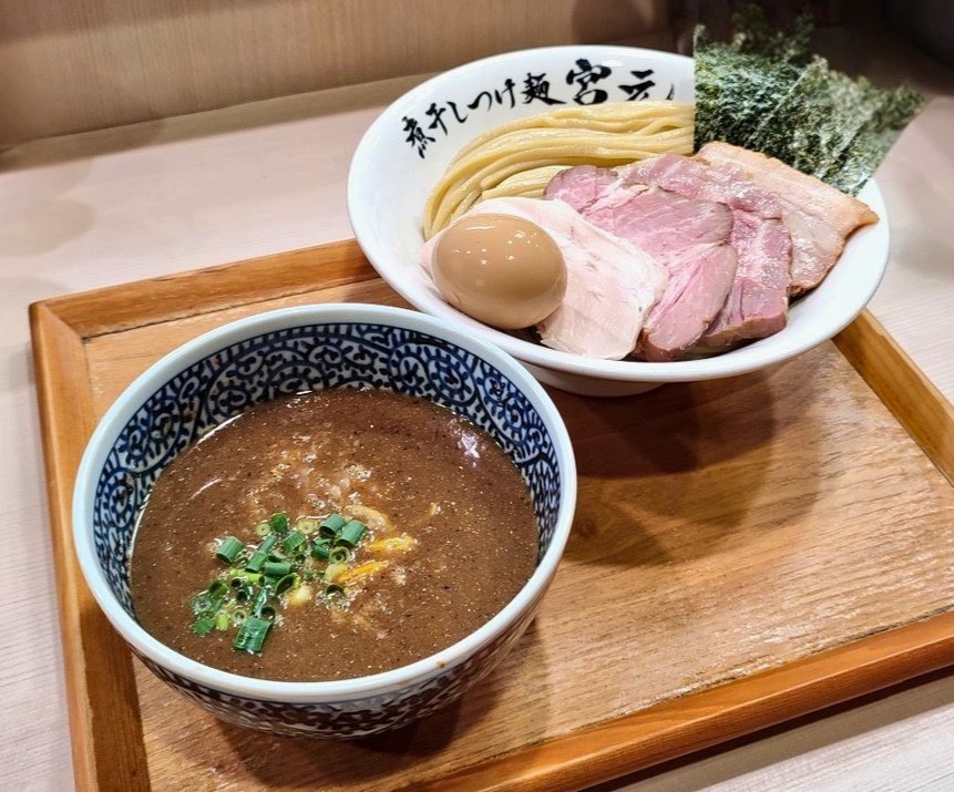 煮干しつけ麺 宮元の施設画像1