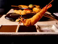 Rokuhara Chef's Choice Course [250 yen to 750 yen per skewer] You can stop at any point you like.