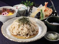 ミニ鰻丼付き蕎麦