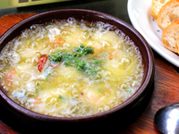 海老とキノコのアヒージョ