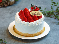 あまおうのプレミアムクリスマスケーキ（直径18cm）