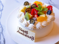 アニバーサリーケーキ　【直径15cm￥3,630】