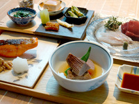  冬麗  宮下昼御膳