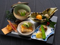 [Weekdays only] Hyakkarioran (table seats)