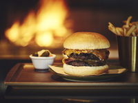 【リバーサイドバーガー】リバーサイドダブルビーフバーガー