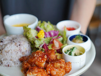 ２週間毎のランチプレート