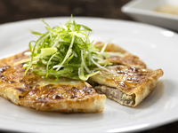 日本テレビ「ぐるぐるナインティナイン」【ゴチになります！27】特別メニュー『熊本あか牛タン入り円盤餃子 九条ネギの香り』