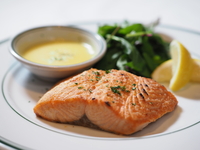 【TAKEOUT】GRILLED SALMON　アトランティックサーモンの直火焼き