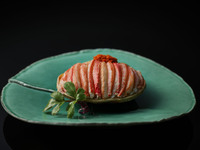 会席　兼六（香箱付）　33000円（夕食・テーブル個室）　※11月～1月末ご利用分