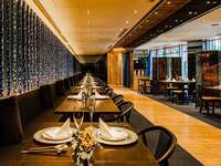 [Lunch] Reservations for seats only