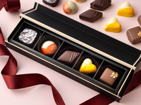 【テイクアウト】バレンタインギフト（ボンボン・ショコラ ５個入り）