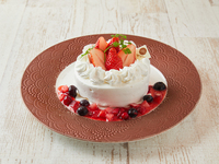 【ランチCコース　ホールケーキ付アニバーサリープラン　￥3,850-】