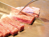 Món Steak - Thăn Bò Omi Supreme 200g