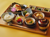 [Weekdays only] ~ 90 minutes lunch ~ Ichishun Gosai + toast sparkling wine + coffee or tea