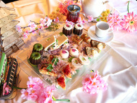 春のカヌレアフターヌーンティー (土日祝)