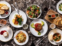 À la carte All Day Dining