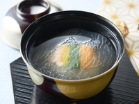 【Lunch Course】A traditional Japanese multiple course meal　shidarezakuraakura