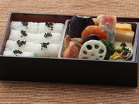 秋の会席1段弁当