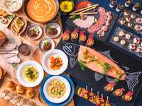 [SOW EXPERIENCE Hotel Lunch Gift (Product ID 1289)] Hilton Tokyo Bay Forest Garden Lunch Buffet x Champagne for Toasting