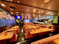 第2部【通常席】21:00～23:00(ショー21:30～60分)