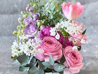 【フラワーアレンジ（小）】5,500円