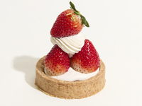 【テイクアウト】ストロベリータルト(8cm)