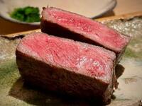 【吧台座位】神户牛肉与当季优质食材的特别套餐，共约9道菜品