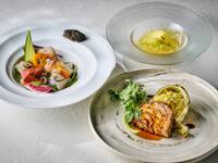 ウッドサイドダイニングのスペシャルランチ　薪火スタイルコース