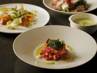 Menu déjeuner 4品ランチコース