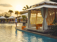 プールサイドカバナ席 ご利用プラン