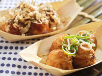 Elementary school students at a beer garden