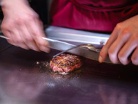 特選国産牛サーロインとサラダのランチ