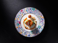 市場からの鮮魚と特選和牛サーロインのコース