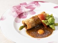 [Hoshigaoka Dinner Course] 8 dishes including Shanghai-style stewed shark fin and domestic beef sirloin + 1 drink