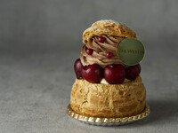 *Limited Time Offer* American Cherry and Chocolate Cream Puff
