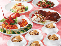 【プレミアム】素材の仕込みから手を かけた中国料理の神髄が 味わえる特選コース＋乾杯ドリンク付き