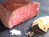 【특별 메뉴】고베규 스테이크 샐러드 포함