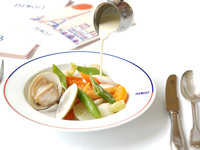 [Lunch] appetizer 2+ main + dessert + after-meal drink