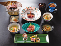 【料理長おまかせ】季節の会席     -橘-　