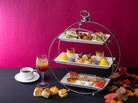 Weekdays ONLY | Autumn Afternoon Tea  comes with Hotel original non-alcoholic cocktail