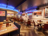 お席+【店内アーティストグッズツアー』 -平日14時～18時限定-